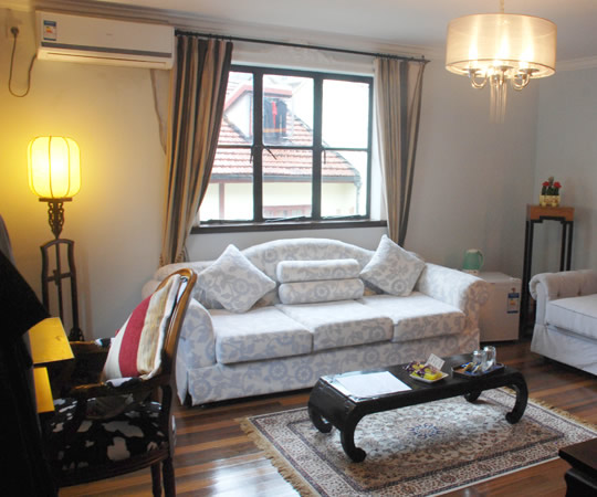 Kevin's Old House gallery photo 04